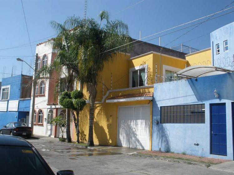 Foto Casa en Venta en Morelia, Michoacan de Ocampo - $ 2.400.000 - CAV177836 - BienesOnLine