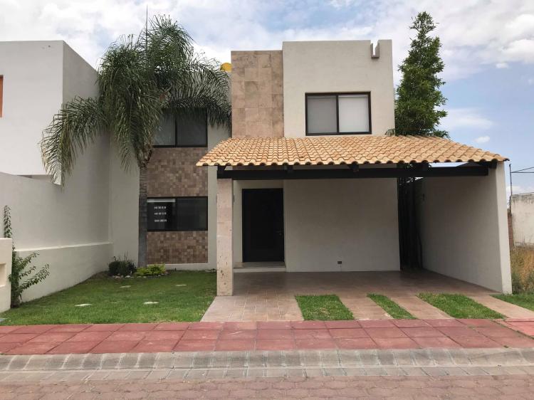 Foto Casa en Venta en MISION DE SANTA FE, Selecciona la provincia, Aguascalientes - $ 2.750.000 - CAV231007 - BienesOnLine
