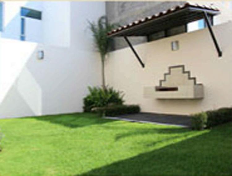 Home in Metric Way