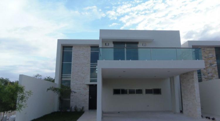 Foto Casa en Venta en PORTO ALEGRE COCOYOLES, Mrida, Yucatan - $ 3.250.000 - CAV151518 - BienesOnLine