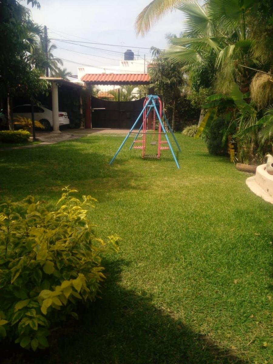 Home in Metric Way