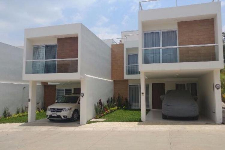 Foto Casa en Venta en EMILIANO ZAPATA, Xalapa-Enrquez, Veracruz - $ 1.600.000 - CAV232472 - BienesOnLine