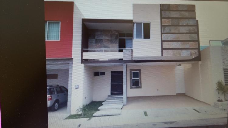 Foto Casa en Venta en Lomas del Sol, Alvarado, Veracruz - $ 2.300.000 - CAV183802 - BienesOnLine