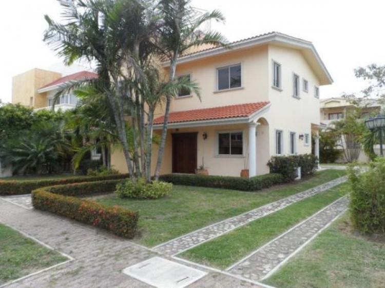 Foto Casa en Venta en Lagunas de Miralta, Altamira, Tamaulipas - $ 8.500.000 - CAV91862 - BienesOnLine