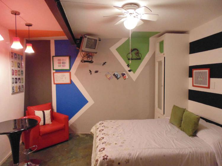 Home in Metric Way