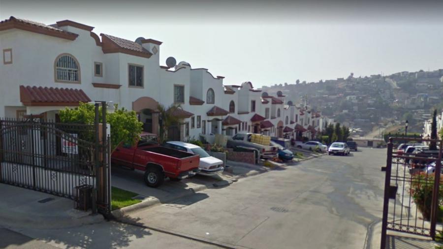 Foto Casa en Venta en FRACCIONAMIENTO JARINES DE AGUA CALIENTE, Tijuana, Baja California - $ 861.000 - CAV245174 - BienesOnLine