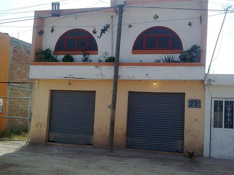 Foto Casa en Venta en Santa Rita, Celaya, Guanajuato - $ 1.500.000 - CAV16226 - BienesOnLine
