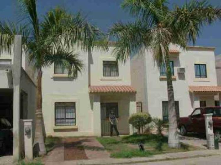Foto Casa en Venta en villa bonita residencial, Hermosillo, Sonora - $ 610.000 - CAV10393 - BienesOnLine