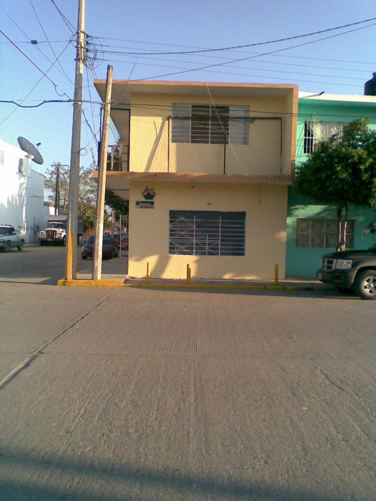 Foto Casa en Venta en COLONIA 27 DE SEPTIEMBRE, Poza Rica de Hidalgo, Veracruz - $ 1.750.000 - CAV41380 - BienesOnLine