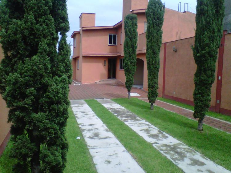 Foto Casa en Venta en Metepec, Mexico - $ 2.290.000 - CAV42791 - BienesOnLine