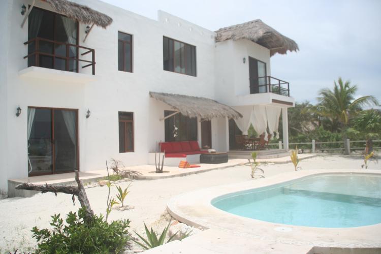 Foto Casa en Renta en Holbox, Quintana Roo - U$D 295 - CAR24657 - BienesOnLine