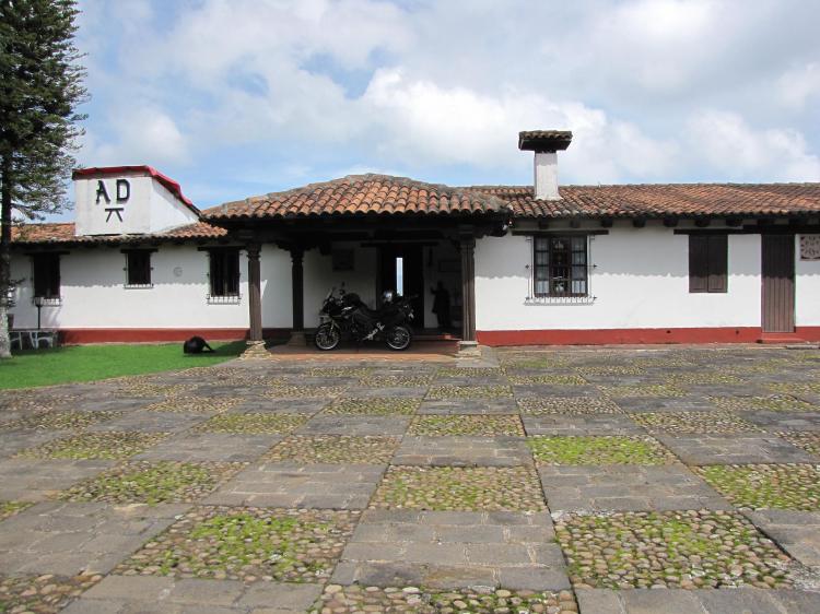 Foto Casa en Renta en Los Reyes, Ptzcuaro, Michoacan de Ocampo - $ 4.800 - CAR14247 - BienesOnLine