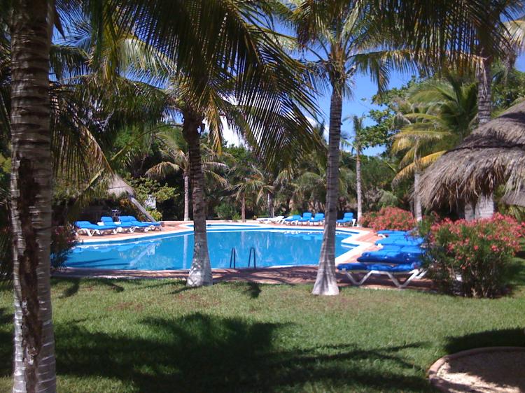 Foto Departamento en Venta en Zona Hotelera VIllas tropical, Cancn, Quintana Roo - U$D 230.000 - DEV29523 - BienesOnLine