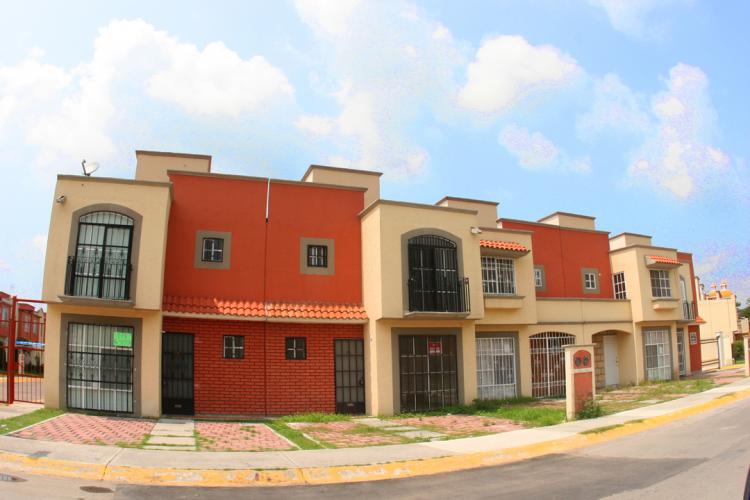 Casa en Renta en Paseos del Rio, Temixco, Morelos 5.500 CAR17317