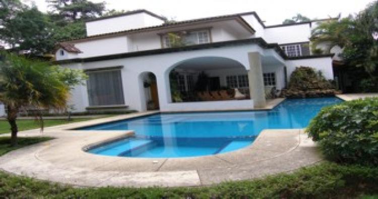 Foto Casa en Venta en Tetela del Monte, Cuernavaca, Morelos - U$D 950.000 - CAV26909 - BienesOnLine
