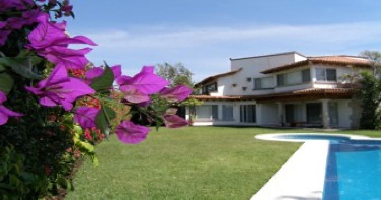 Foto Casa en Venta en Sumiya, Cond. Residencial, Jiutepec, Morelos - U$D 450.000 - CAV9670 - BienesOnLine