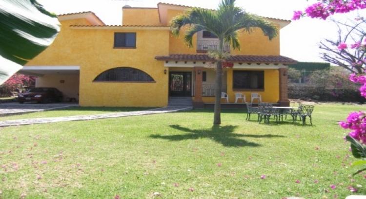 Foto Casa en Venta en Burgos de Cuernavaca, Temixco, Morelos - $ 3.250.000 - CAV10672 - BienesOnLine