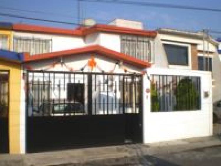 Foto Casa en Venta en Col. Reforma, Toluca de Lerdo, Mexico - $ 1.400.000 - CAV29380 - BienesOnLine