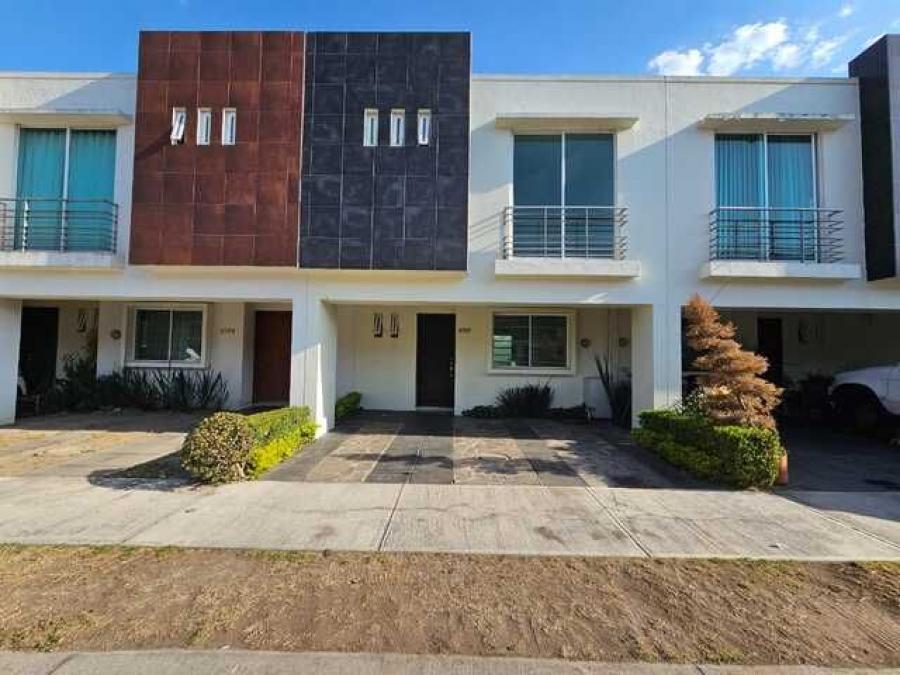 Foto Casa en Renta en JARDINES DEL VALLE, Zapopan, Jalisco - $ 16.900 - CAR352901 - BienesOnLine