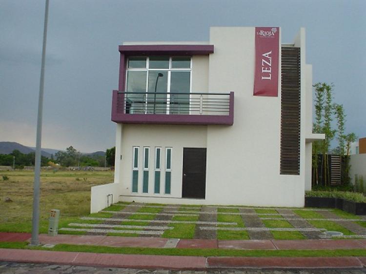 Home in Metric Way