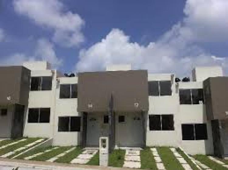 Foto Casa en Venta en lago residencial, via corta morelia, Mexico - $ 1.150.000 - CAV222471 - BienesOnLine