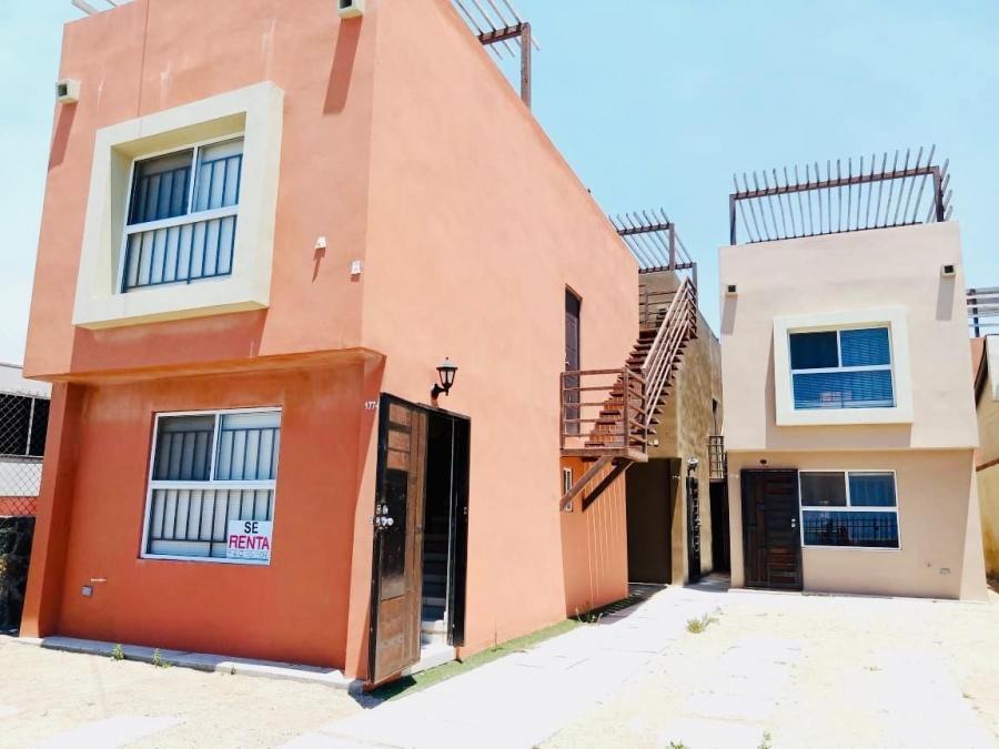 Casa en Venta en Rosarito Centro, Playas de Rosarito, Baja Californ,  Rosarito, Baja California - U$D  - CAV279702 - BienesOnLine