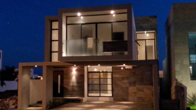 Home in Metric Way
