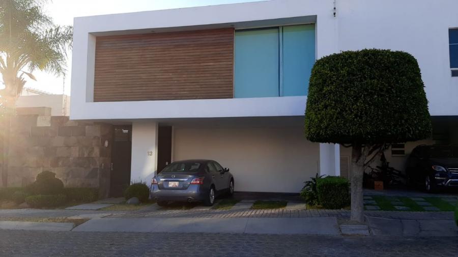 Foto Casa en Venta en Fracc. Lomas de Angelópolis, San Andrés Cholula, Puebla - $ 7.500.000 - CAV337375 - BienesOnLine