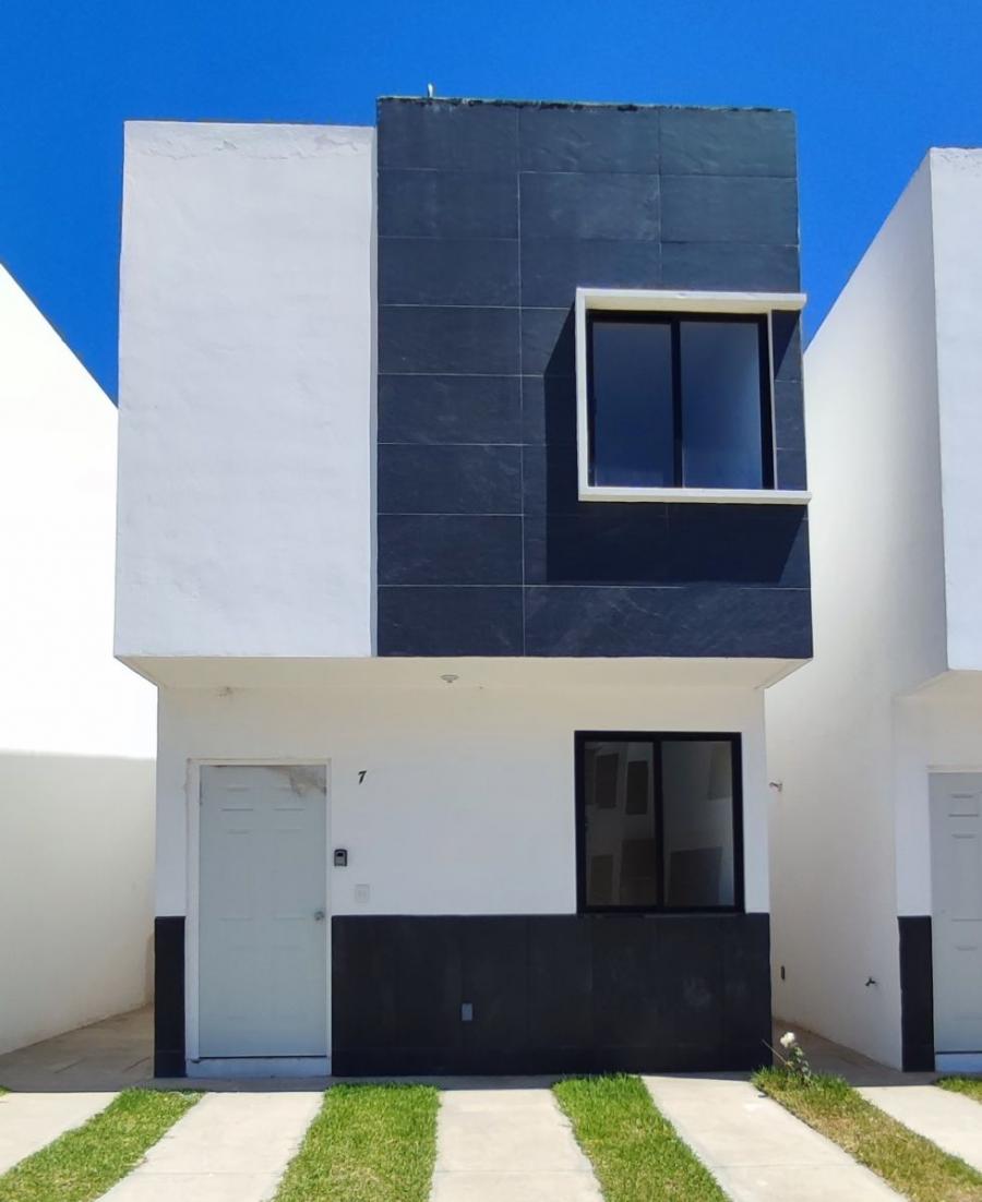 Foto Casa en Venta en Fraccionamiento El Rosario, Tijuana, Baja California - $ 2.425.000 - CAV345646 - BienesOnLine