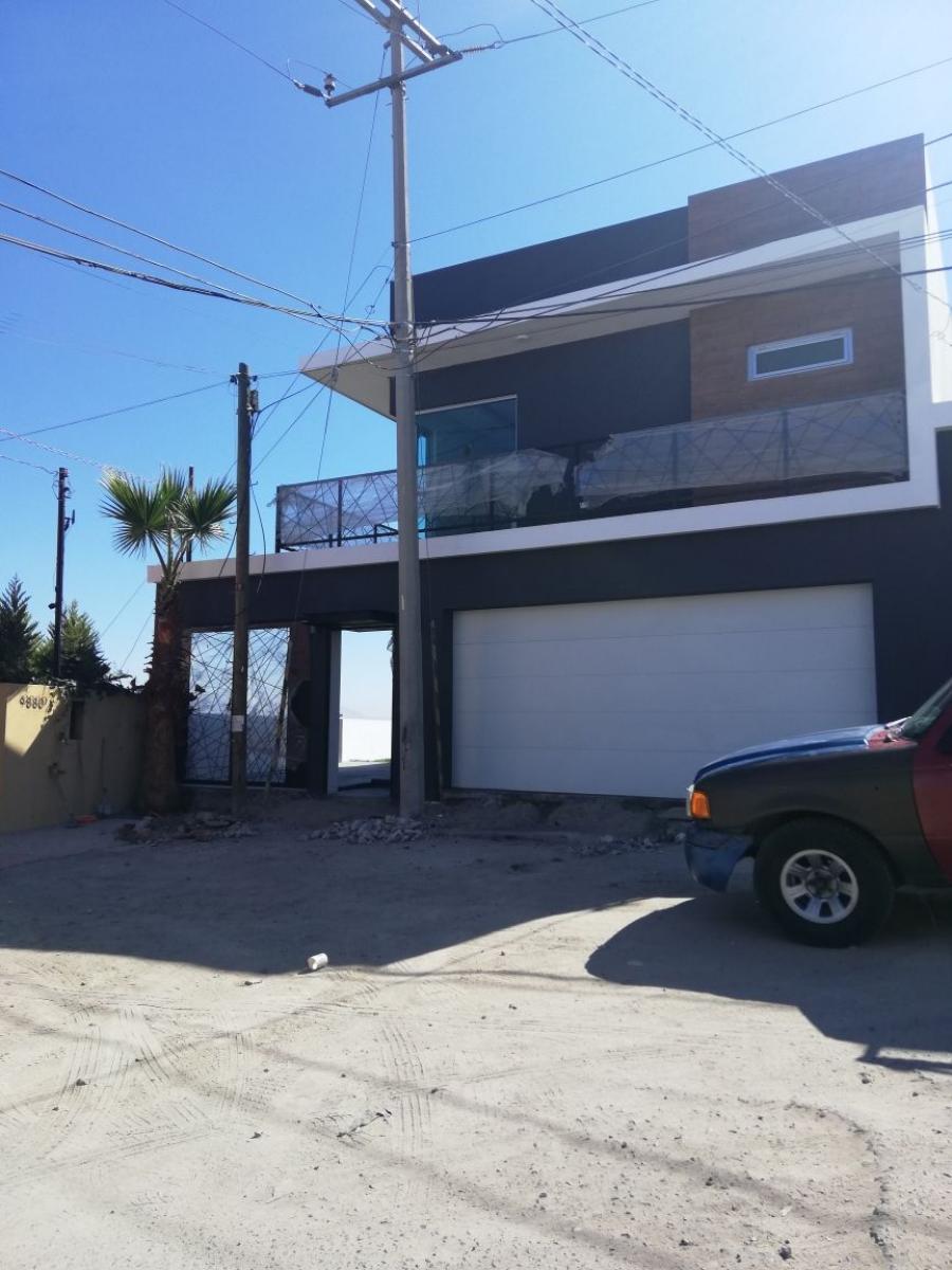 Foto Casa en Venta en Cubillas, Zona Dorada, Baja California - U$D 414.500 - CAV262562 - BienesOnLine