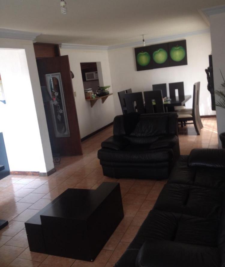 Foto Casa en Venta en Nueva Chapultepec, Morelia, Michoacan de Ocampo - $ 2.150.000 - CAV85437 - BienesOnLine