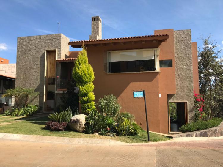 Foto Casa en Venta en Campo de Golf Altozano, Morelia, Michoacan de Ocampo - $ 10.000.000 - CAV197473 - BienesOnLine