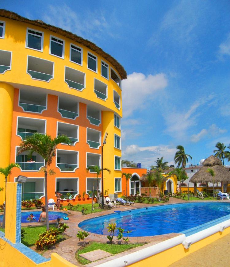 Foto Hotel en Venta en Fracc. Playa Azul, Manzanillo, Colima - U$D 2.500.000 - HOV25453 - BienesOnLine