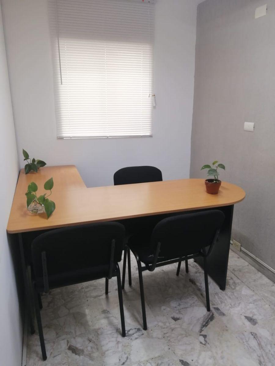 Foto Oficina en Renta en BOSQUES CAMELINAS, MORELIA, Michoacan de Ocampo - $ 4.500 - OFR301535 - BienesOnLine