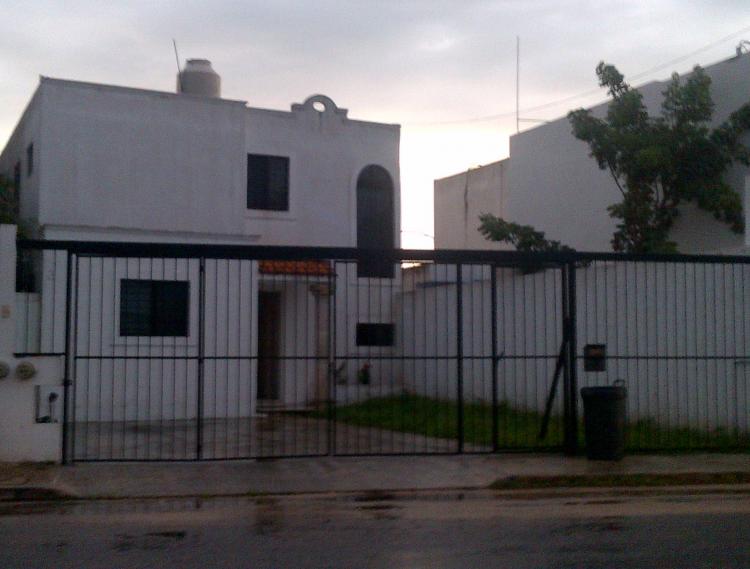 Foto Casa en Venta en MONTECARLO, Mrida, Yucatan - $ 1.090.000 - CAV60085 - BienesOnLine