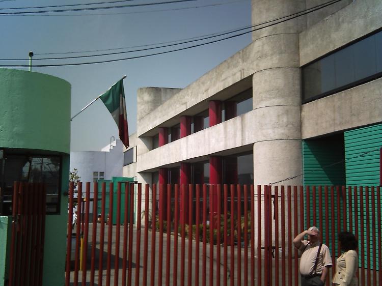 Home in Metric Way