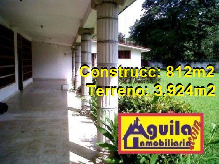 Foto Casa en Venta en Oriente 2da Secc., Comalcalco, Tabasco - $ 5.000.000 - CAV36064 - BienesOnLine