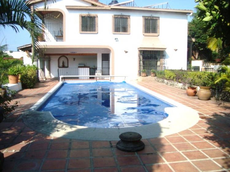 Foto Casa en Venta en Lomas de Cortes, Cuernavaca, Morelos - $ 4.800.000 - CAV51811 - BienesOnLine