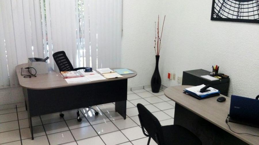 Foto Oficina en Renta en ARCOS VALLARTA, Guadalajara, Jalisco - $ 7.500 - OFR298668 - BienesOnLine