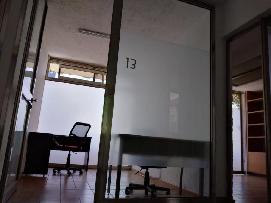 Foto Oficina en Renta en country, Guadalajara, Jalisco - $ 4.500 - OFR283645 - BienesOnLine