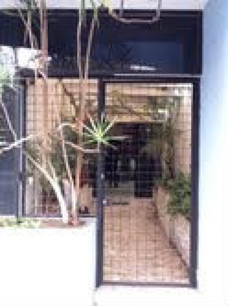 Home in Metric Way