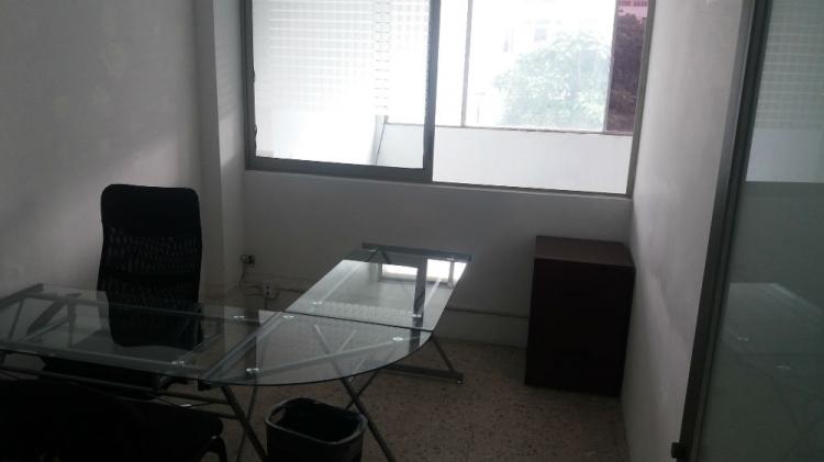 Foto Oficina en Renta en JARDINES DEL SOL, Guadalajara, Jalisco - $ 5.000 - OFR188320 - BienesOnLine