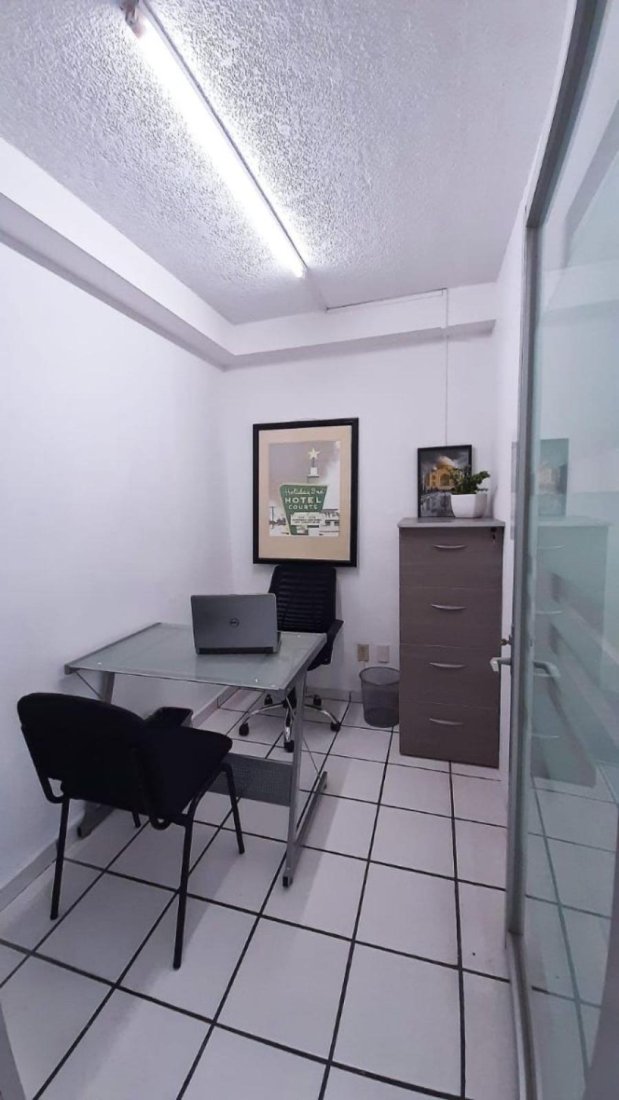 Foto Oficina en Renta en BOSQUES CAMELINAS, MORELIA, Michoacan de Ocampo - $ 4.500 - OFR298666 - BienesOnLine