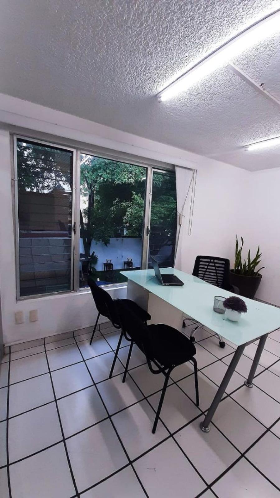 Foto Oficina en Renta en ARCOS VALLARTA, GUADALAJARA, Jalisco - $ 12.000 - OFR300558 - BienesOnLine