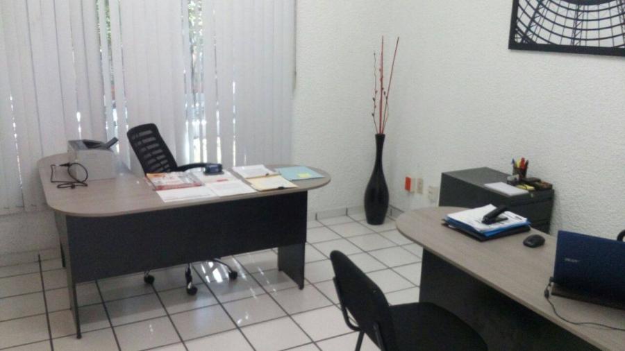 Foto Oficina en Renta en ARCOS VALLARTA, Guadalajara, Jalisco - $ 5.000 - OFR263979 - BienesOnLine