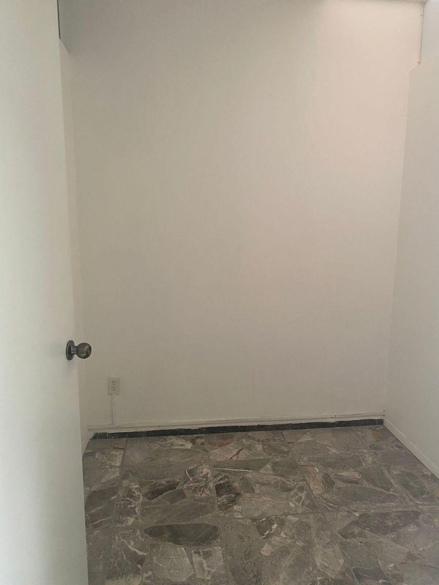 Foto Oficina en Renta en Vallarta Norte, Guadalajara, Jalisco - $ 3.000 - OFR325606 - BienesOnLine