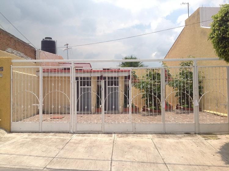Foto Casa en Venta en HUENTITAN EL BAJO, Guadalajara, Jalisco - $ 2.590.500 - CAV81358 - BienesOnLine