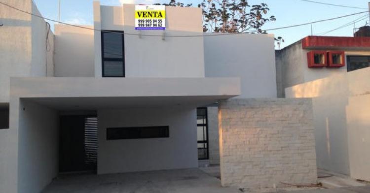 Foto Casa en Venta en Bugambilias, Mrida, Yucatan - $ 1.685.000 - CAV166122 - BienesOnLine