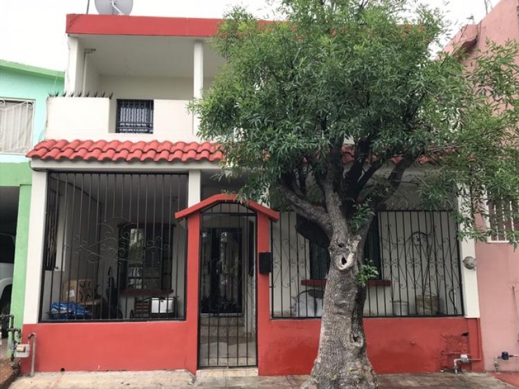 Foto Casa en Venta en Praderas de Santo Domingo, San Nicols de los Garza, Nuevo Leon - $ 1.360.000 - CAV231436 - BienesOnLine