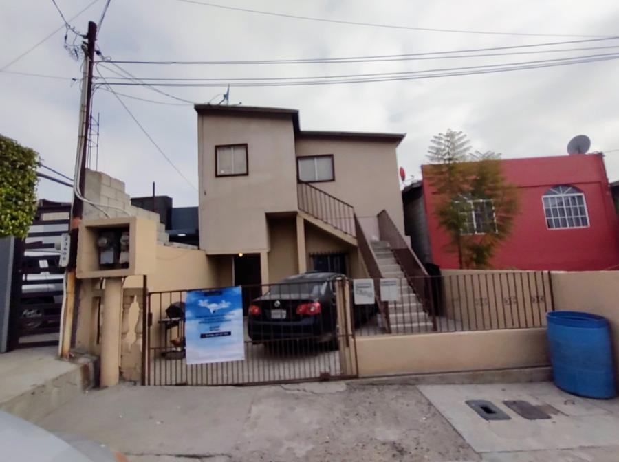 Foto Casa en Venta en Lomas de la Presa, Tijuana, Baja California - $ 1.800.000 - CAV318528 - BienesOnLine